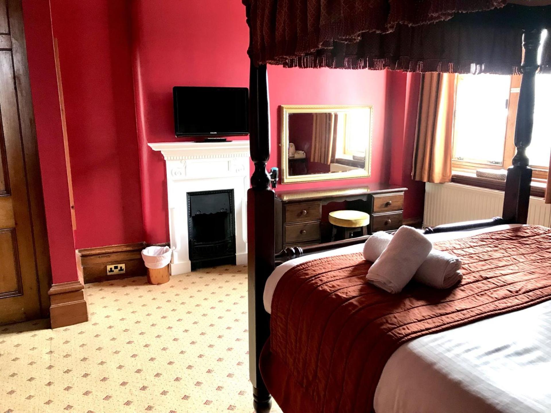 Purbeck House Hotel & Louisa Lodge Swanage Exterior photo